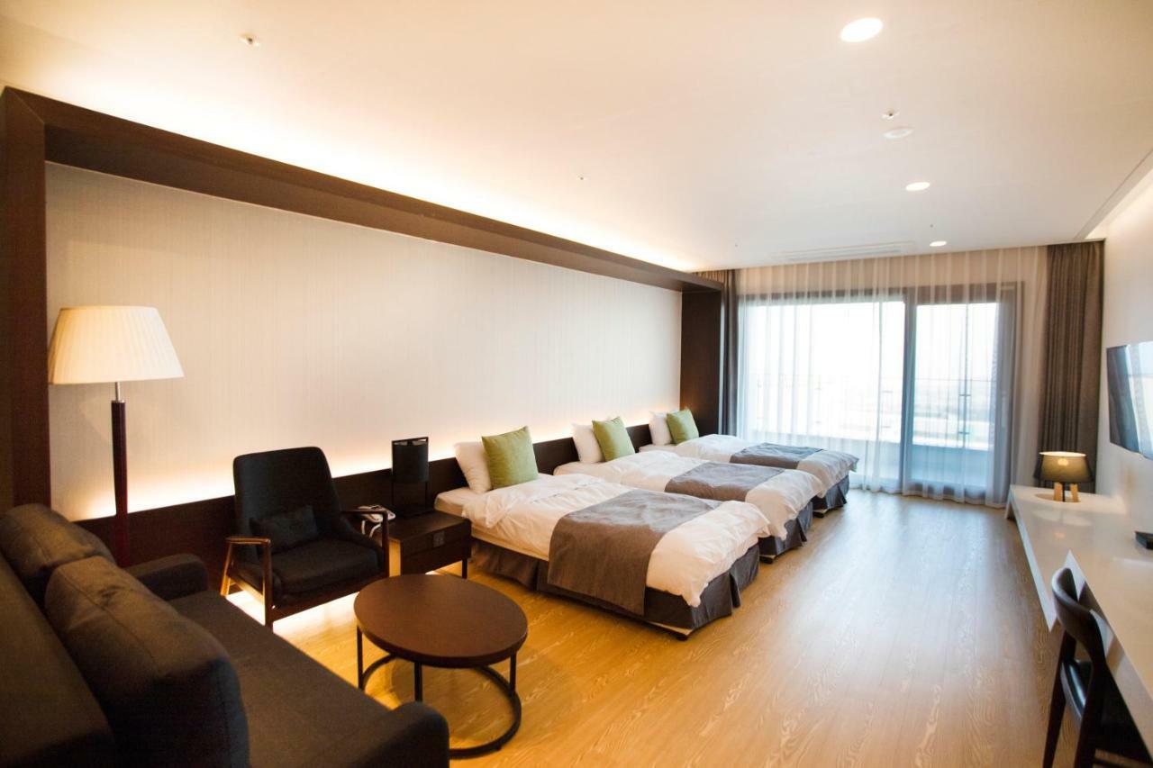 The Qube Resort Jeju Seogwipo Exterior photo