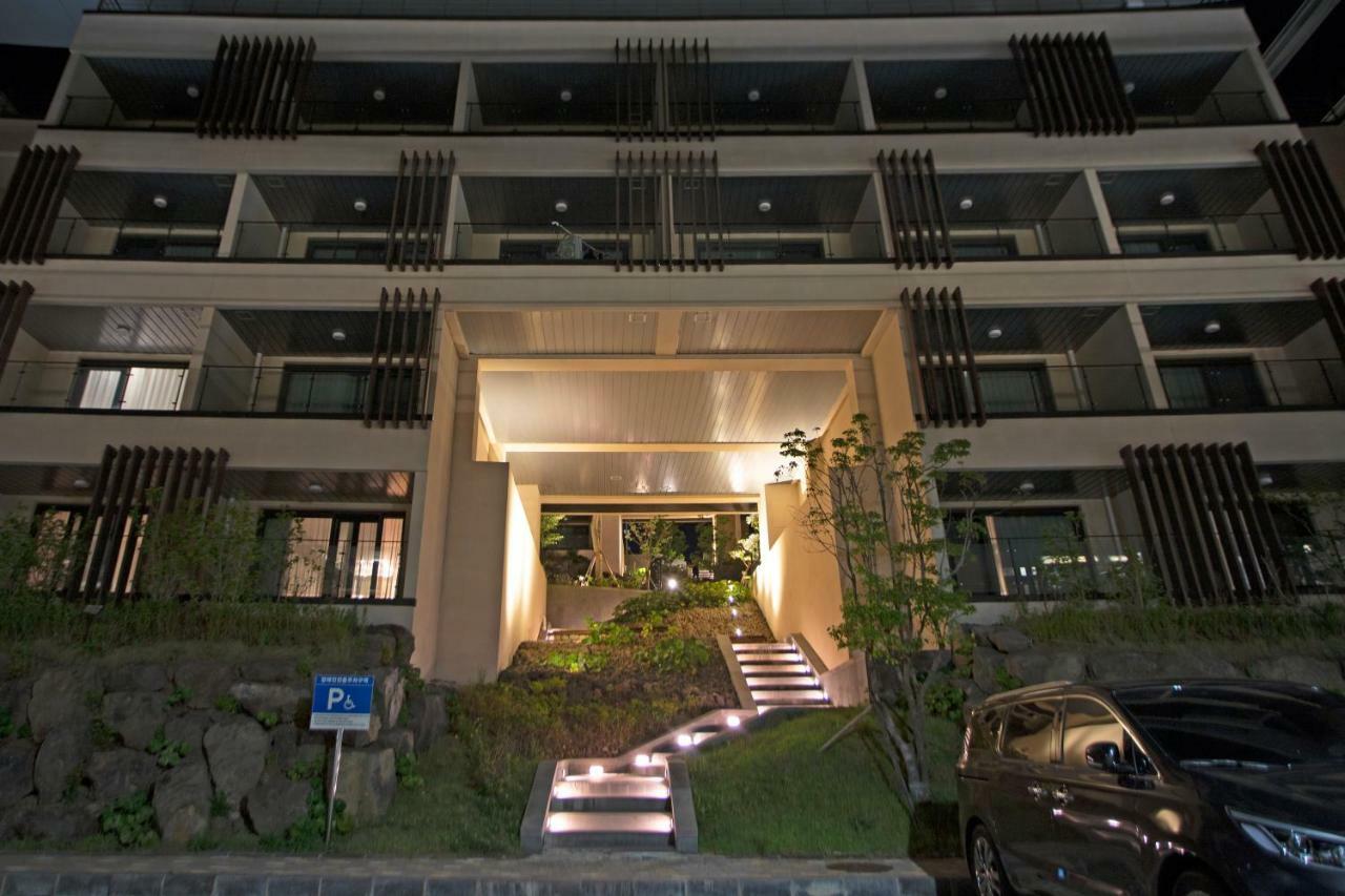 The Qube Resort Jeju Seogwipo Exterior photo