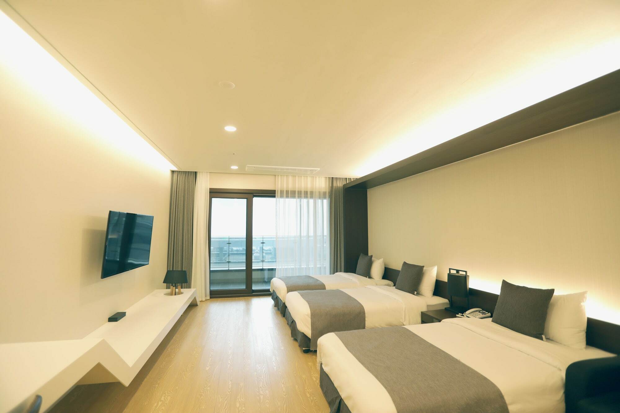 The Qube Resort Jeju Seogwipo Exterior photo